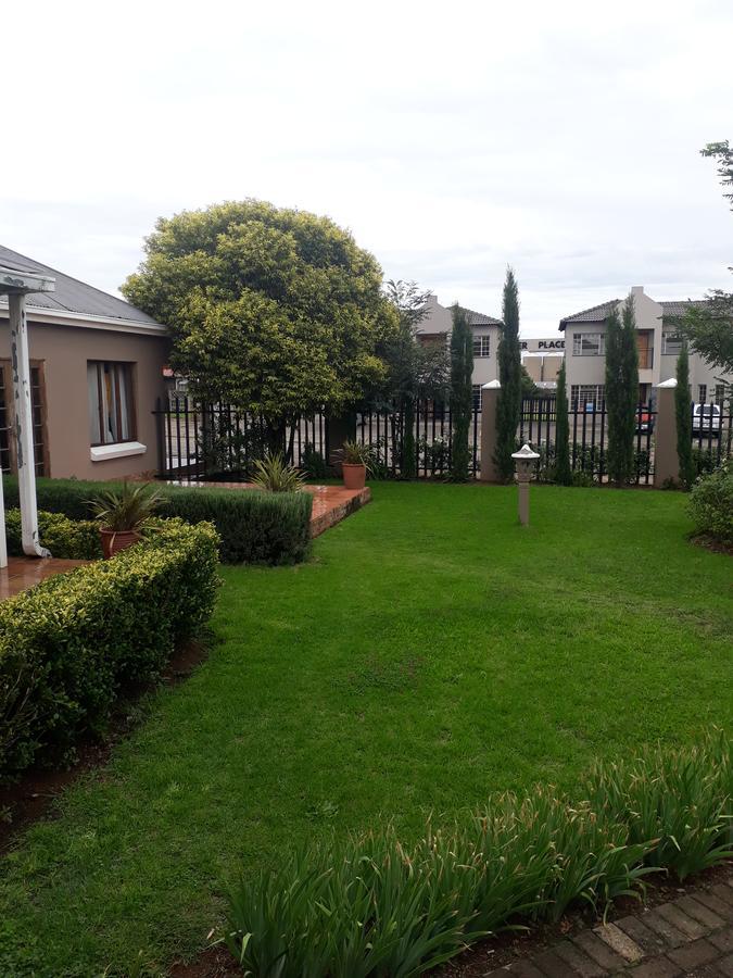 Balfour Lodge Exterior foto